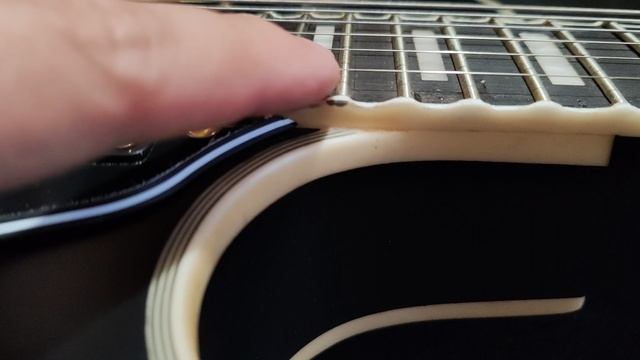 Обзор сборки китайской реплики Gibson Les Paul Custom чёрный матовый смотреть онлайн