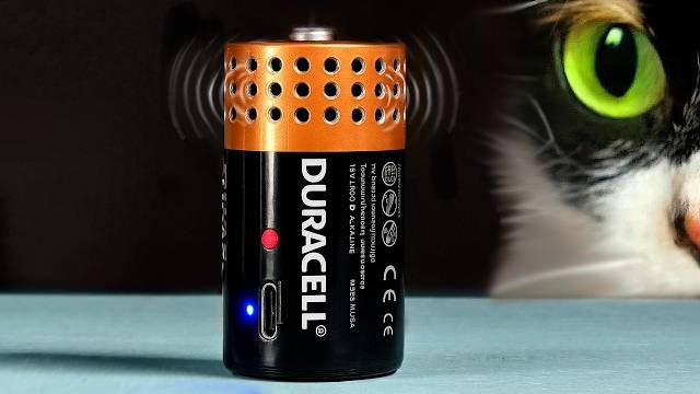 SlivkiShow / Я ПРЕВРАТИЛ СТАРУЮ БАТАРЕЙКУ В БЛЮТУЗ ДИНАМИК смотреть онлайн