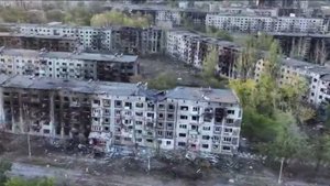 🔴Взгляд с дрона на находящийся возле Покровска Мирноград, вокруг которого сейчас идут бои.🔴