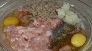 Куриные котлеты с маслом внутри