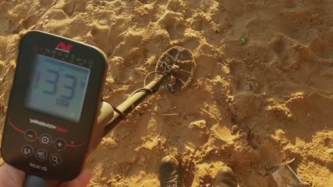 Minelab Vanquish 560 новый металлоискатель 2025