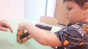 Во саду ли, в огороде.