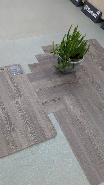 Клеевой кварцвинил Tarkett New Age Herringbone Stargaze. Маленький формат. NEW 2025 #tarkett смотреть онлайн