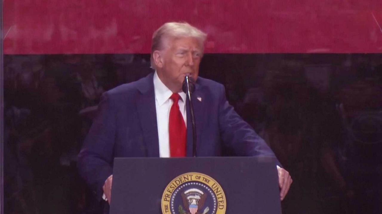 Америка простилась с Чарли Керком