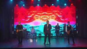 «Дом в средней полосе» / «A house in the Midlands»