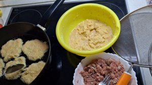Драники с мясом увидела у блогера-захотелось пожарить.