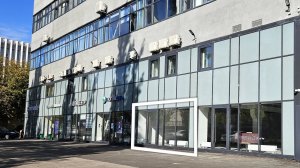 Стрит ритейл 70м² с витринным окном на трафике