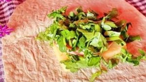 Конвертики из лаваша с ветчиной