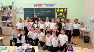 Поздравили одноклассницу с Днём Рождения🎁Таисия в эфире Сентябрь2025 ❤️ Таисия идёт во 2 класс