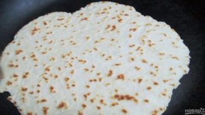 Лепешка с яйцом на завтрак