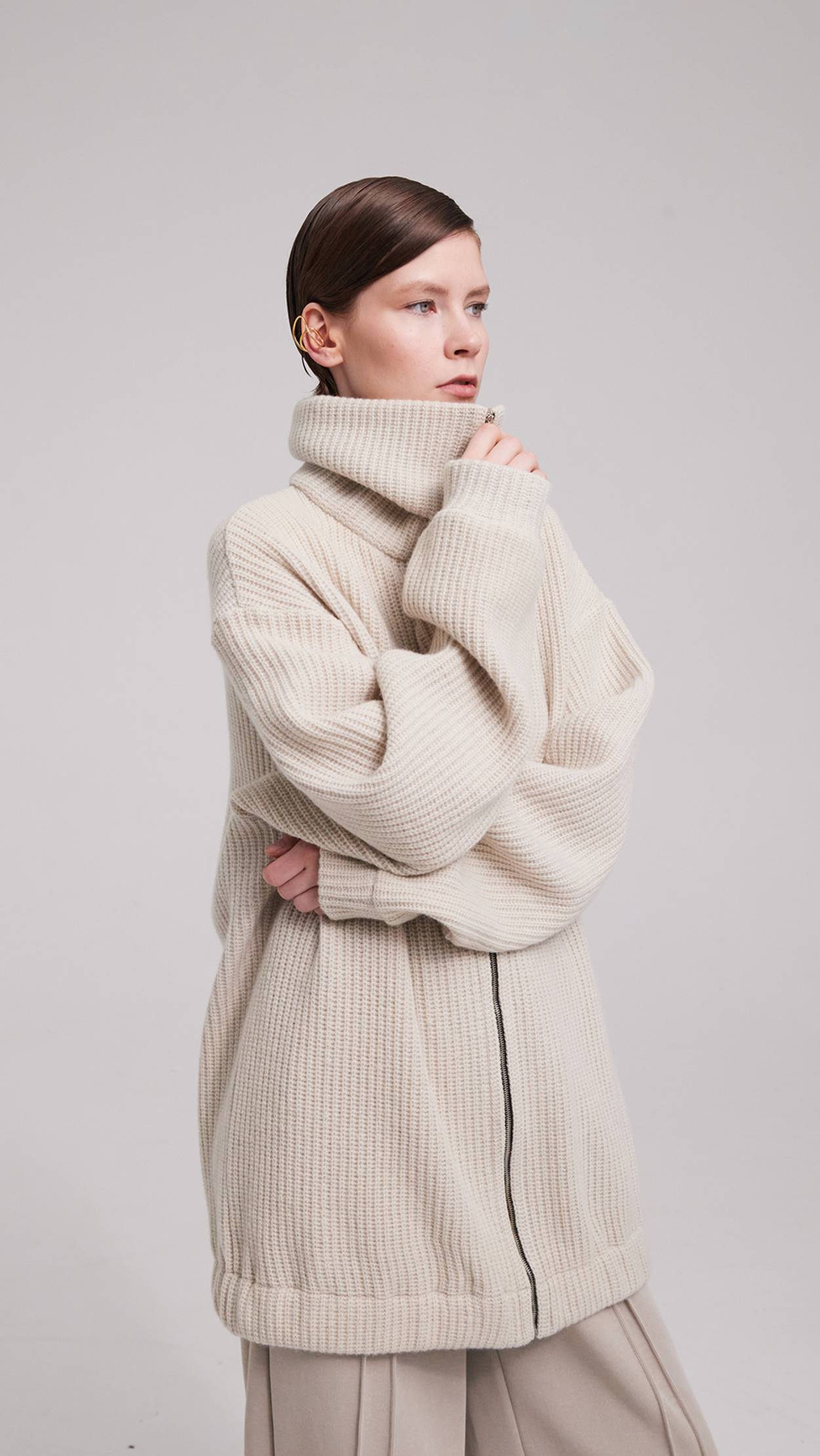 Кардиган на молнии, выкройка №1052 смотреть онлайн