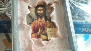 Хотела поставить свечки в церковь ! Разбили икону ! Юг России 🏝️.