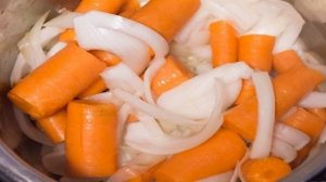 Морковный суп-пюре в мультиварке