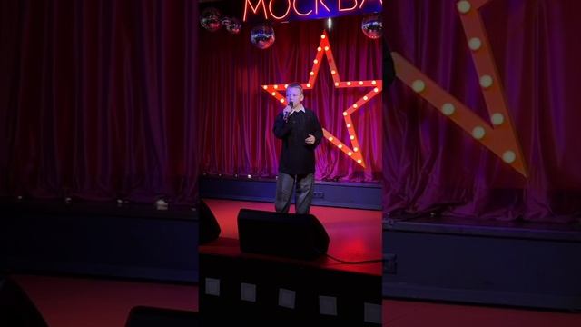 Скажите детям...  говорит 8-летний мальчик. И зал замирает от его силы. Это не пение это послание