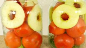 Консервированные помидоры с яблоками
