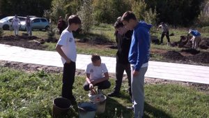 Сад памяти у часовни. Сузунский район.