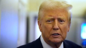 Эксперт Шеин: ключ к сердцу Трампа лежит в снижении барьеров для товаров США