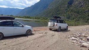 Застряли в песках Южного берега Телецкого озера