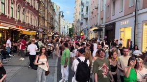 Москва ночью 🌆 горячая вечерняя прогулка ✨ атмосфера города и очарование русских девушек