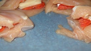 Куриные грудки, фаршированные сыром и пепперони
