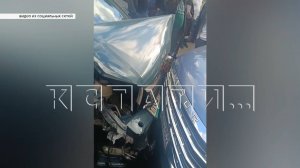 Пьяный водитель протаранил 10 машин, от вылета на Канавинский рынок его спас новый внедорожник