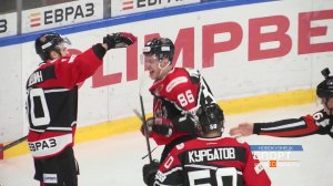 Хоккейный «Металлург» продолжает выступать без поражений