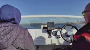 Покатушки на нашей лодке!