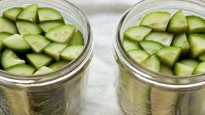 Консервированные огурцы с укропом