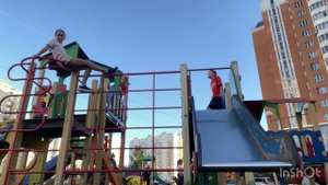 Пиши комент сколько нам лет