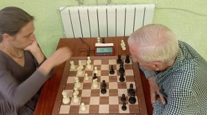 Сухарева Евгения (2181) - Докучаев Валерий (1728)