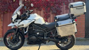 Triumph Tiger Explorer 1200 XRX 2017 год. Видеообзор