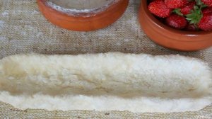 Ленивые вареники с клубникой