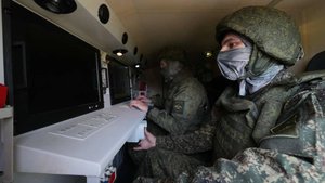 Силы ПВО сбили семь летевших на Москву беспилотников
