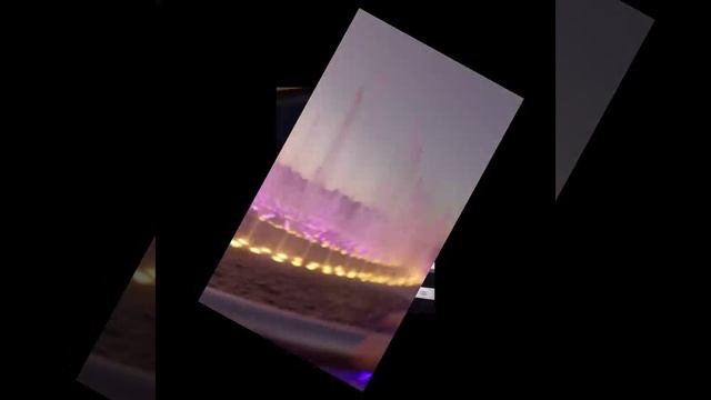 фонтан крутится под музыку