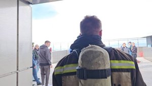 «Дальневосточная вертикаль»: на 41 этаж за 5 минут 27 секунд.