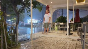 Сильный дождь в районе Хайлендс Кофе