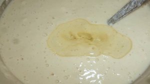 Лепешки из дрожжевого теста на сковороде