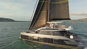 Впервые в Юго-Восточной Азии. Обзор полностью электрического Sunreef 60 e-motion (2025).