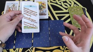 Гороскоп на октябрь 2025
Стихия  земли 🏔️
Телец ♉