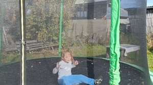 День трюков на батуте)