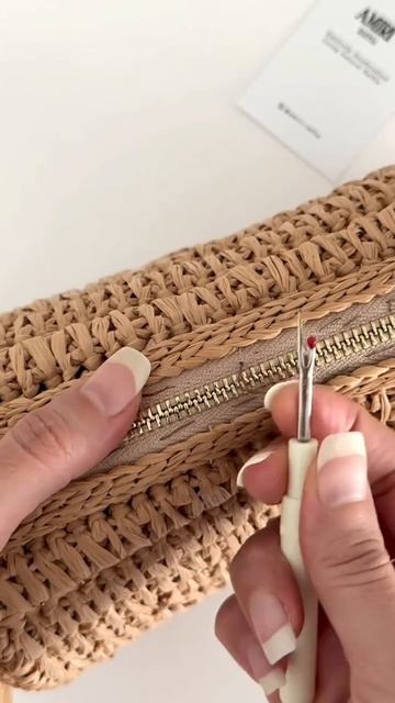 Как вставить молнию в сумку смотреть онлайн