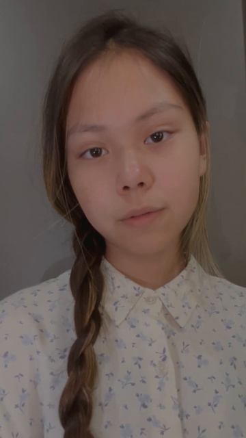 Хотят ли русские войны, Е.Евтушенко. Читает воспитанница театрального отделения Сюй Александра