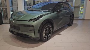 Осмотр Zeekr X 2024 года