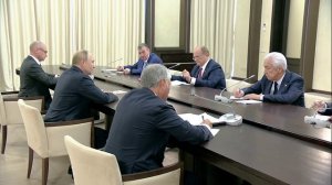 «Это наша смена»: Кого Путин готовит к руководству страной?