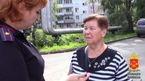 В Березовском полицейские по горячим следам задержали грабителя, который выследил пенсионерку