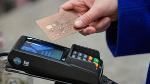 Экономист назвал причины снижения кредитных лимитов в банках