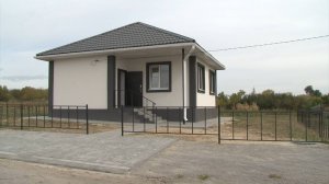 Детям-сиротам и детям, оставшимся без попечения родителей, вручили ключи от новых домов