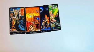 ТАРО РАСКЛАД\ЧТО УХОДИТ?