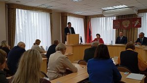 Бывший заммэра Ачинска по вопросам ЖКХ Владимир Анфимов с докладом о ситуации с жилым домом