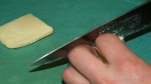 Копченый сулугуни на сковороде